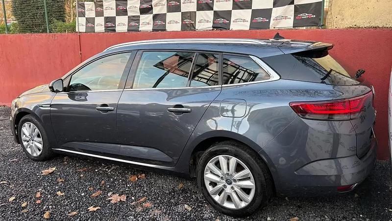 Usado Renault Mégane IV LIMITED 160 HP (117 kW) 2021 Cinza antracite Carrinha