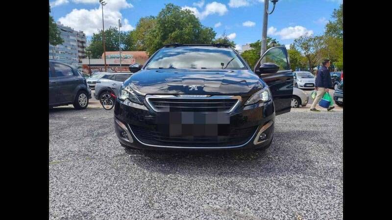 Preto Usado 2015 Peugeot 308 Carrinha | € 7.000 (Super Preço) - Imagem 1/4
