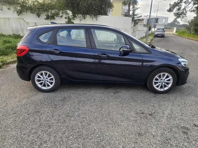 Azul Usado 2015 BMW 216 Carrinha | € 12.490 (Preço justo) - Imagem 1/4