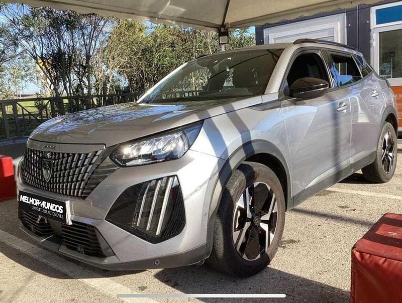 Cinza Usado 2023 Peugeot 2008 Allure SUV | € 20.500 (Preço justo) - Imagem 1/4