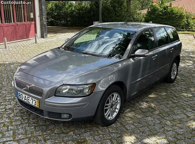 Cinza Usado 2005 Volvo V50 Carrinha | € 2.690 (Preço justo) - Imagem 1/1