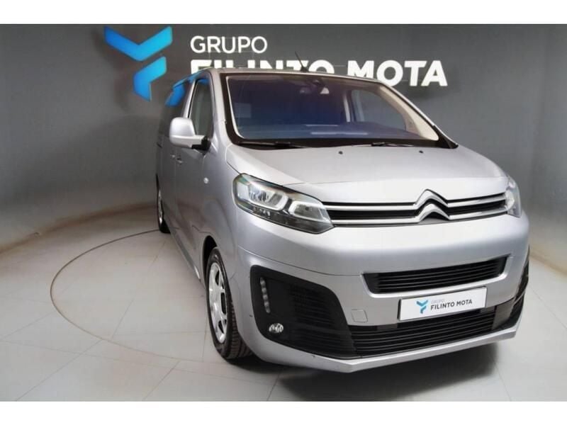 Cinzento Usado 2021 Citroën C4 SpaceTourer Business Class Monovolume | € 40.990 - Imagem 1/4