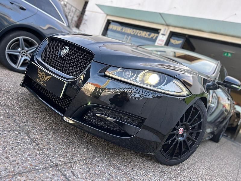 Preto Usado 2014 Jaguar XF R-Sport Sedan | € 15.450 (Bom preço) - Imagem 1/4