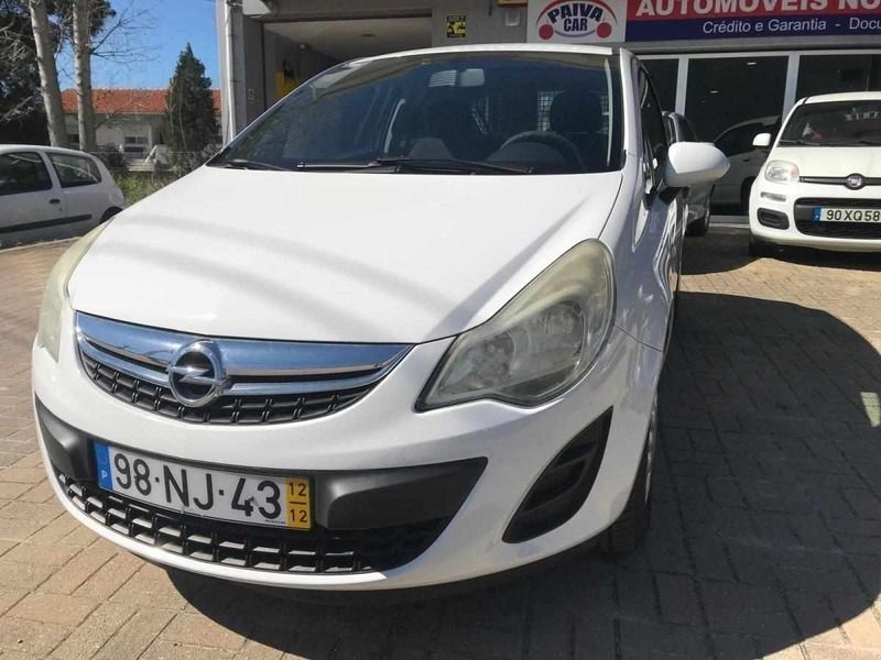 Branco Usado 2012 Opel Corsa Carrinha | € 5.900 (Preço justo) - Imagem 1/4