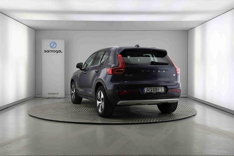 Usado Volvo XC40 Core 129 HP (94 kW) 2022 Azul SUV
