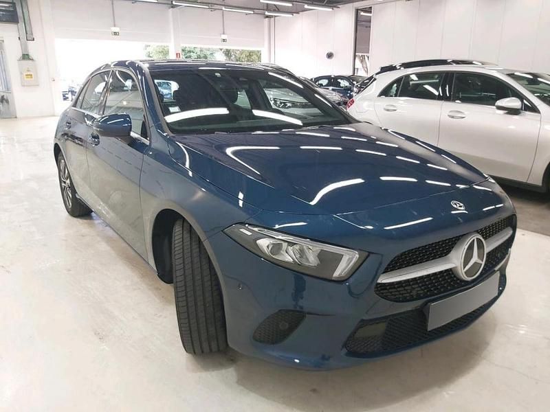 Usado Mercedes A250 Style 218 HP (160 kW) 2022 Azul