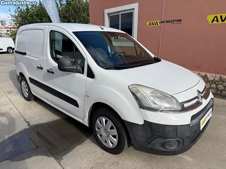 Usado Citroën Berlingo 90 HP (66 kW) 2014 Branco Monovolume