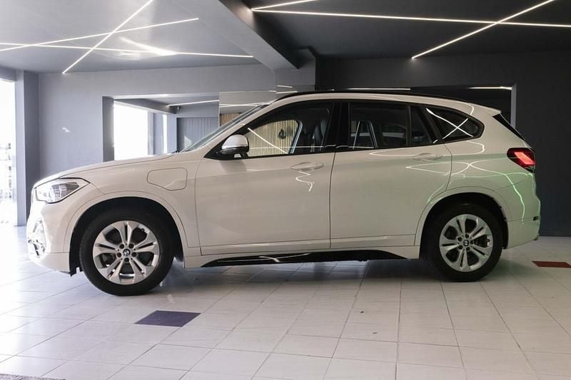 Usado BMW X1 220 HP (161 kW) 2021 Branco SUV