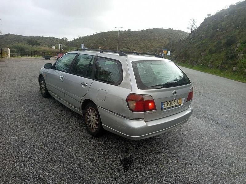 Usado 2002 Nissan Primera Sedan | € 1.500 - Imagem 1/4