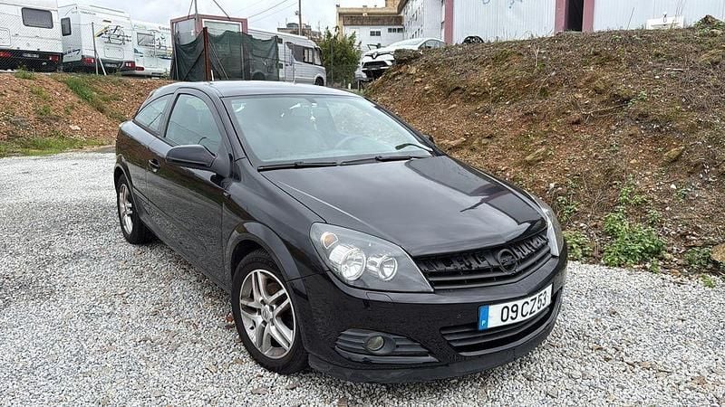 Usado 2007 Opel Astra GTC | € 1.950 (Super Preço) - Imagem 1/4