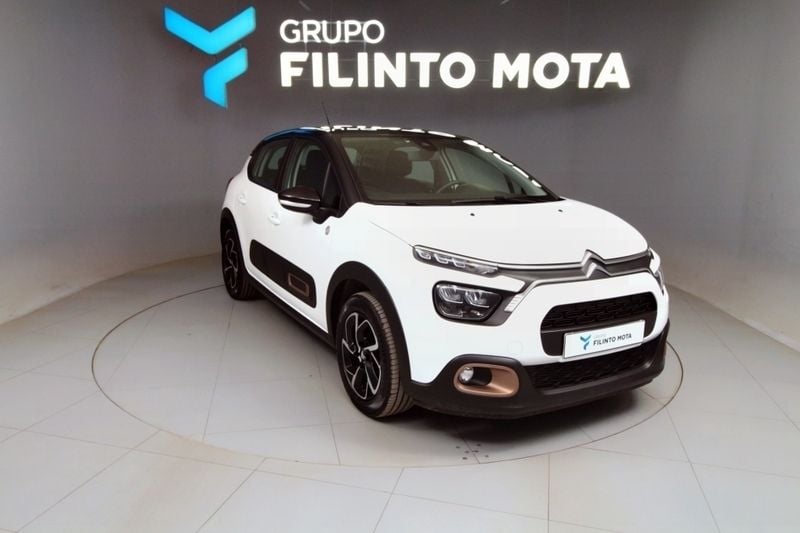Branco Usado 2023 Citroën C3 PureTech Citadino | € 13.650 (Preço justo) - Imagem 1/1