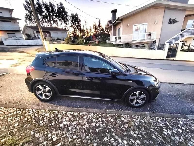 Usado Ford Focus 125 HP (91 kW) 2019 Preto Citadino