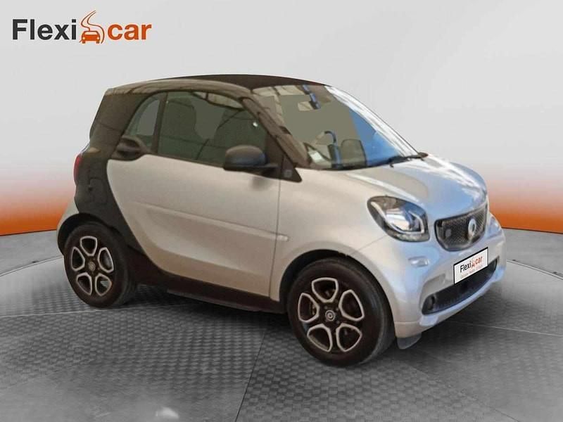 Cinzento Usado 2020 Smart ForTwo Electric Drive | € 17.490 - Imagem 1/4