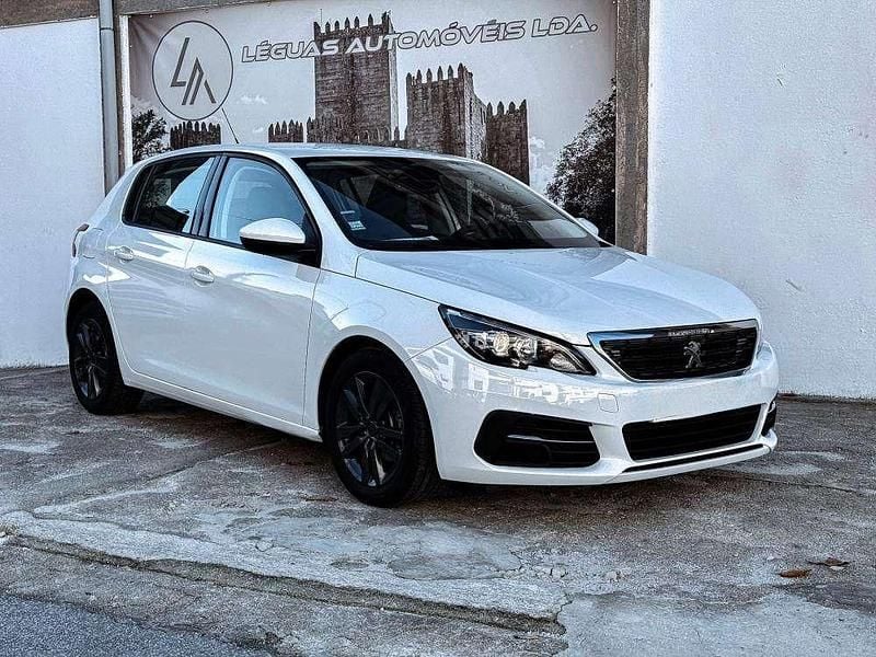 Branco Usado 2019 Peugeot 308 | € 9.990 (Bom preço) - Imagem 1/4