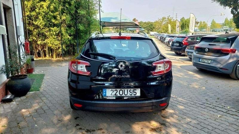 Usado Renault Mégane III 110 HP (80 kW) 2014 Preto Carrinha