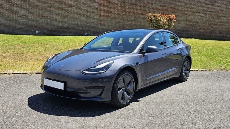 Usado 2019 Tesla Model 3 Standard Range Plus Sedan | € 19.900 (Bom preço) - Imagem 1/4