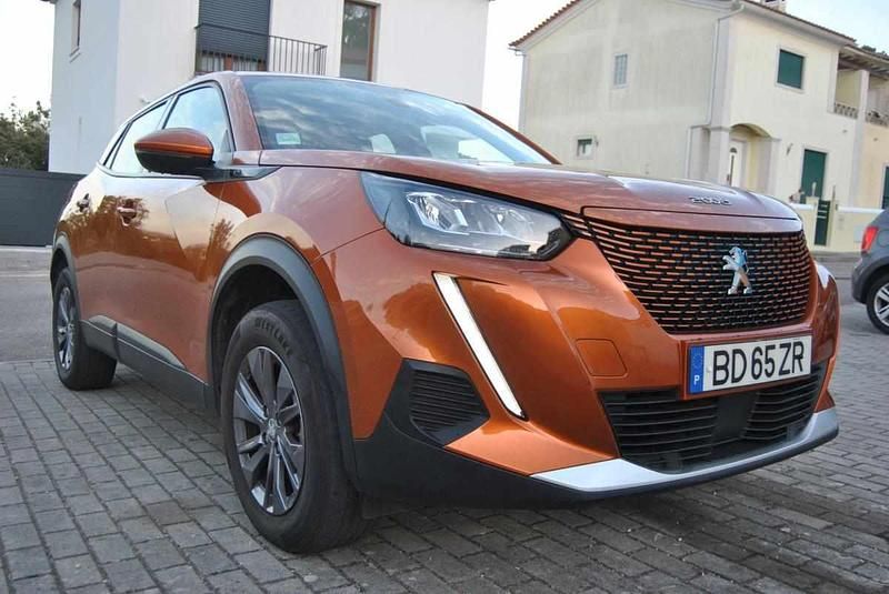 Outra Usado 2021 Peugeot e-2008 Active SUV | € 16.500 (Preço justo) - Imagem 1/4