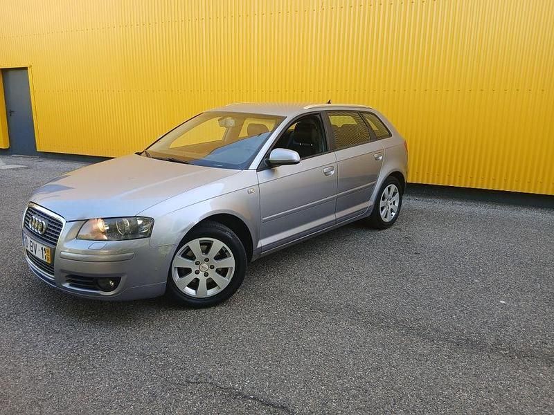 Usado 2006 Audi A3 Sport Sedan | € 5.000 (Bom preço) - Imagem 1/4
