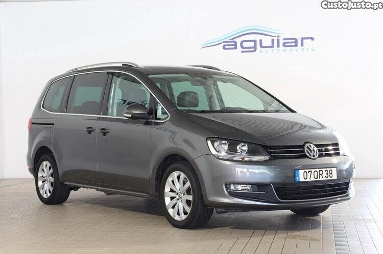 Cinza Usado 2015 VW Sharan Highline Monovolume | € 21.500 (Preço justo) - Imagem 1/1