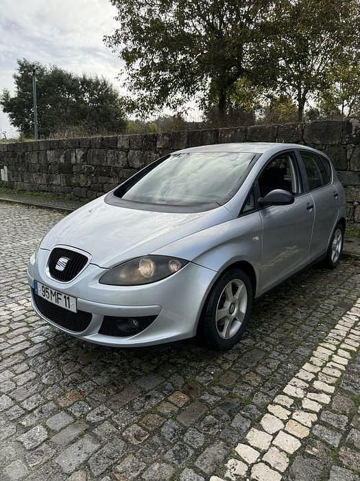 Usado 2005 Seat Altea Sport Sedan | € 4.500 (Super Preço) - Imagem 1/4