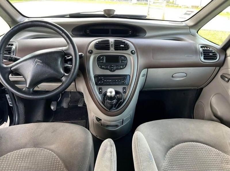 Usado 2004 Citroën Xsara Picasso Monovolume | € 2.165 (Preço justo) - Imagem 1/4
