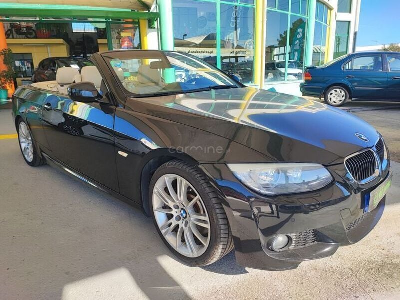 Preto Usado 2010 BMW 330 Comfort Edition Sedan | € 24.650 - Imagem 1/1