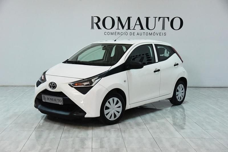Branco Usado 2020 Toyota Aygo X-play Citadino | € 12.800 (Preço justo) - Imagem 1/4