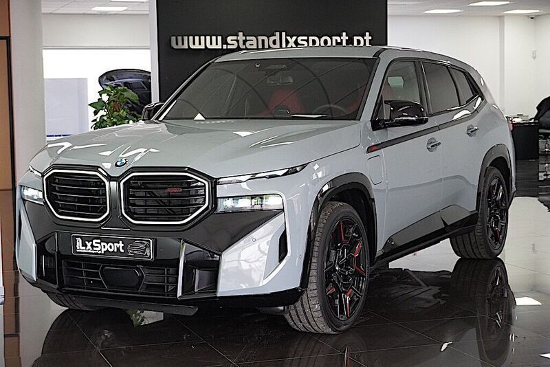 Cinza Usado 2024 BMW XM Comfort Edition SUV | € 176.990 - Imagem 1/4