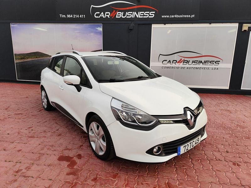 Branco Usado 2014 Renault Clio GrandTour Carrinha | € 8.450 (Preço justo) - Imagem 1/4