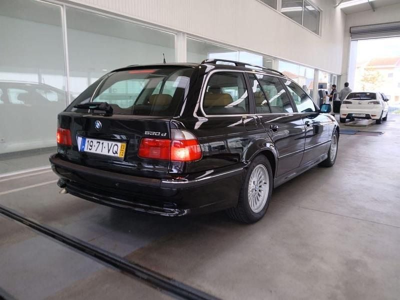 Usado 1999 BMW 530 Carrinha | € 4.500 - Imagem 1/4