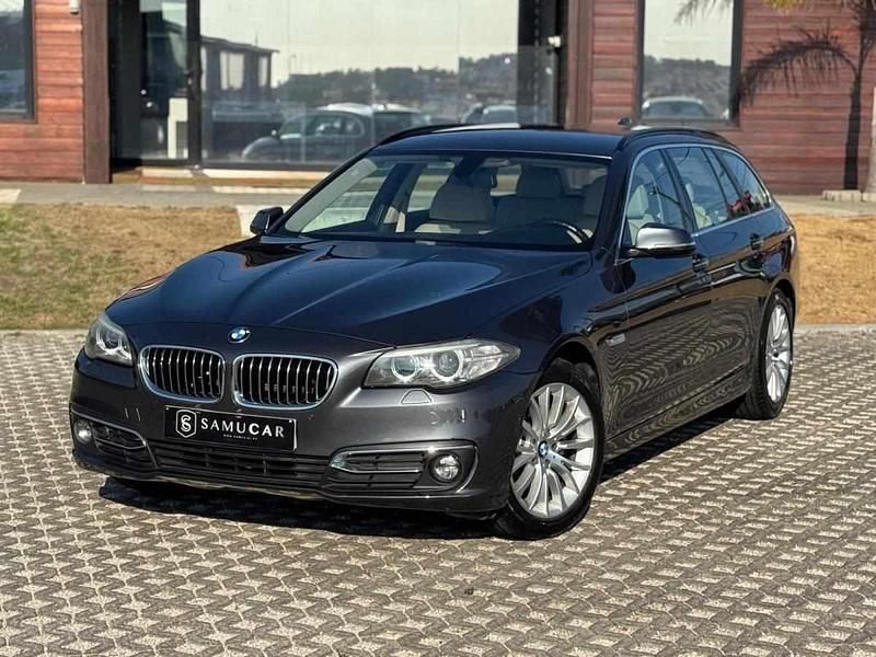 Cinzento Usado 2015 BMW 520 Carrinha | € 18.990 (Preço justo) - Imagem 1/4