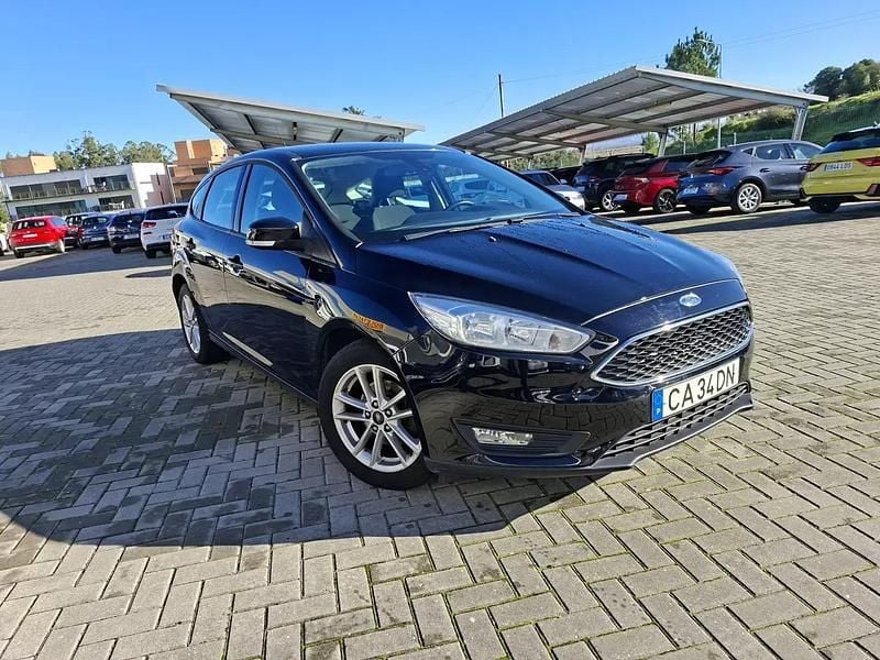 Usado Ford Focus 125 HP (91 kW) 2018 Preto Citadino