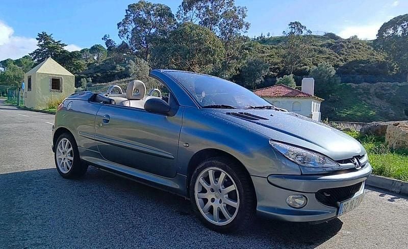 Usado 2005 Peugeot 206 CC Cabrios | € 3.900 - Imagem 1/4