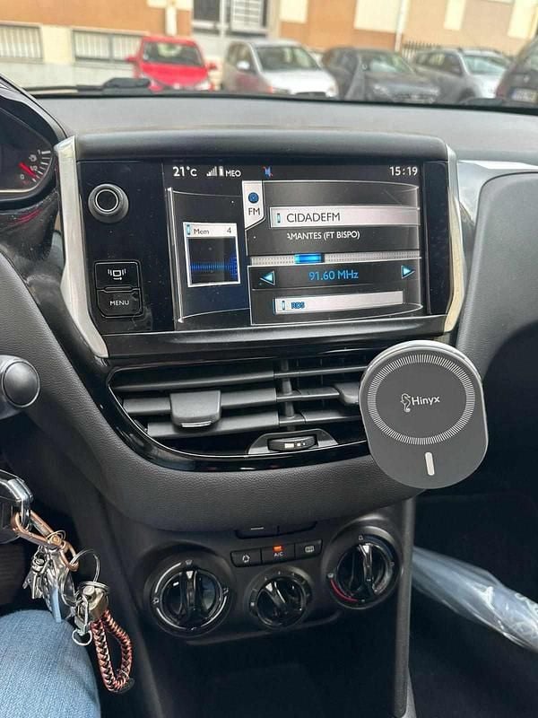 Usado Peugeot 208 82 HP (60 kW) 2013 Cinzento Citadino