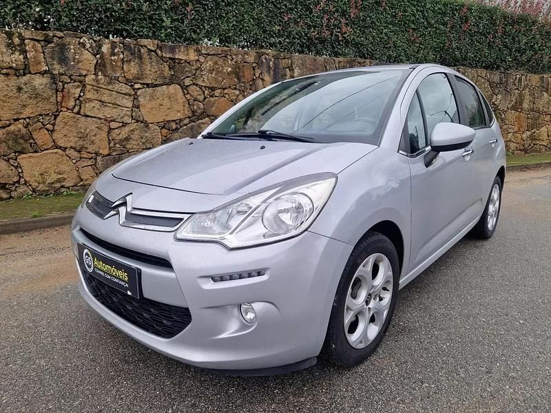 Cinza Usado 2015 Citroën C3 Citadino | € 10.500 (Caro) - Imagem 1/4