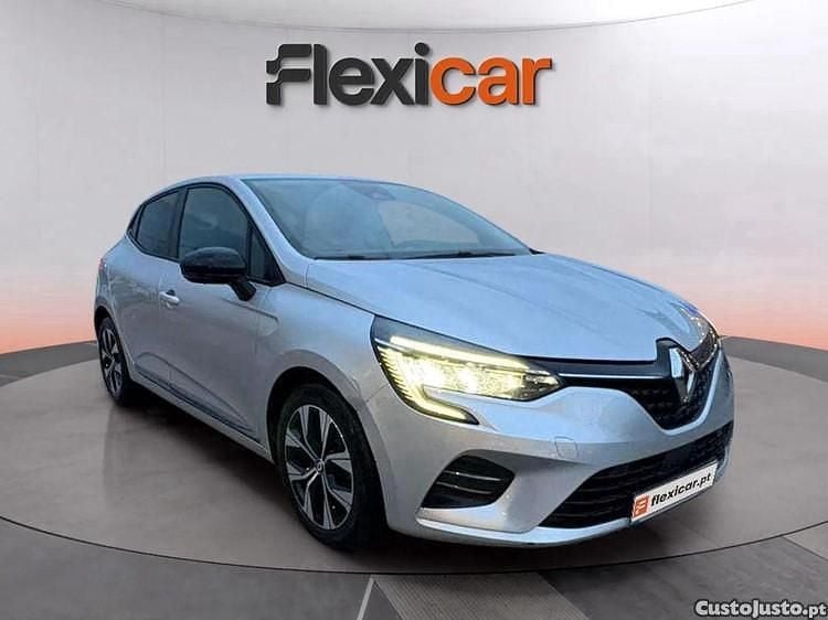 Cinza Usado 2023 Renault Clio V LIMITED | € 14.480 (Bom preço) - Imagem 1/1