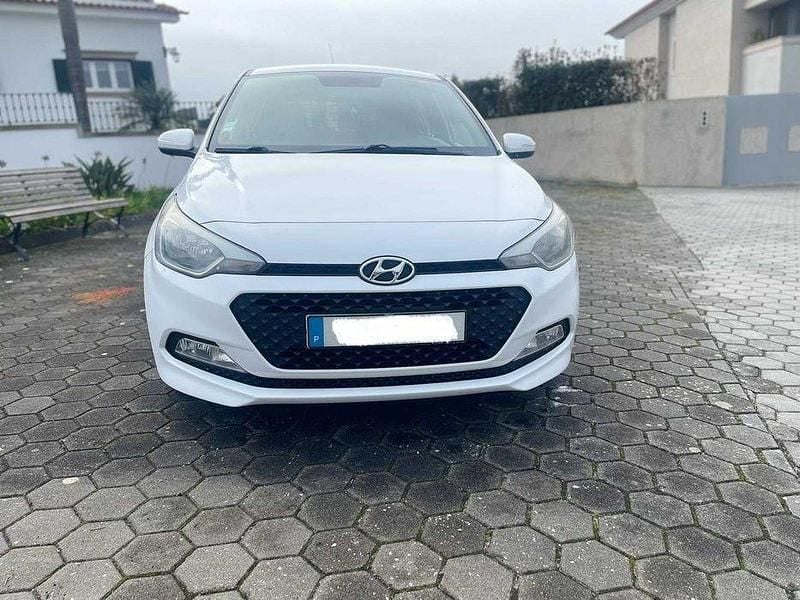 Usado 2017 Hyundai i20 Sedan | € 5.750 (Super Preço) - Imagem 1/4