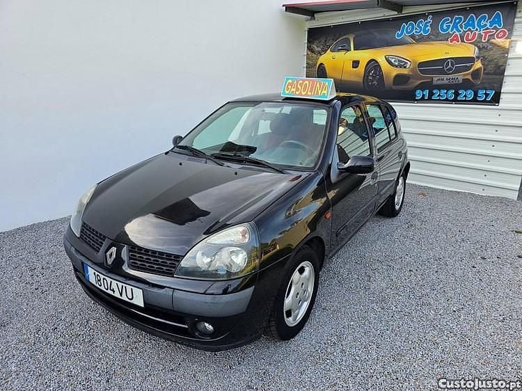 Cinza Usado 2003 Renault Clio II | € 1.950 (Bom preço) - Imagem 1/1