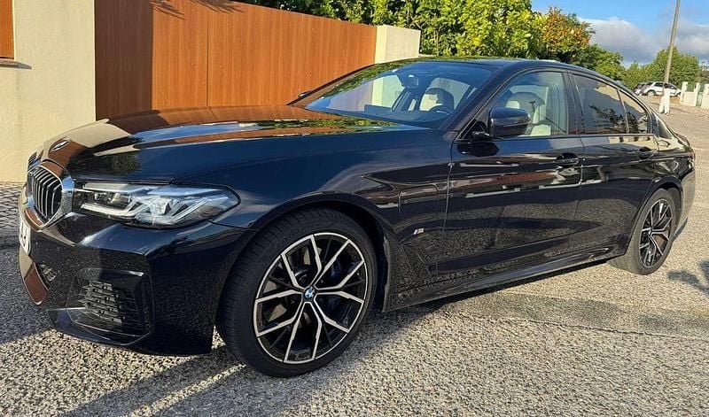 Usado 2020 BMW 530e Comfort Edition Sedan | € 31.700 (Bom preço) - Imagem 1/4