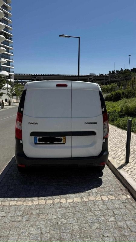 Branco Usado 2014 Dacia Dokker Van | € 5.700 - Imagem 1/4