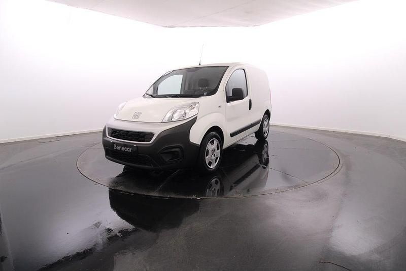 Branco Usado 2022 Fiat Fiorino Monovolume | € 14.900 (Preço justo) - Imagem 1/4