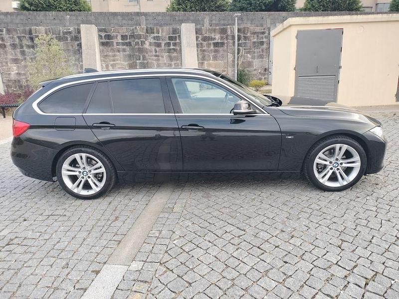 Usado BMW 318 Sport Line 150 HP (110 kW) 2015 Carrinha