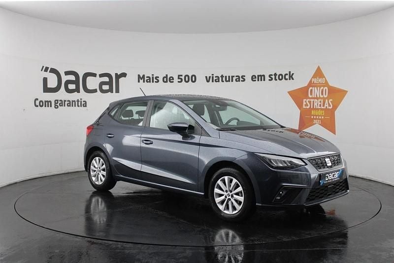 Cinza Usado 2023 Seat Ibiza Style | € 13.599 (Bom preço) - Imagem 1/4