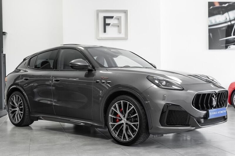 Cinzento Usado 2022 Maserati Grecale SUV | € 104.800 - Imagem 1/4