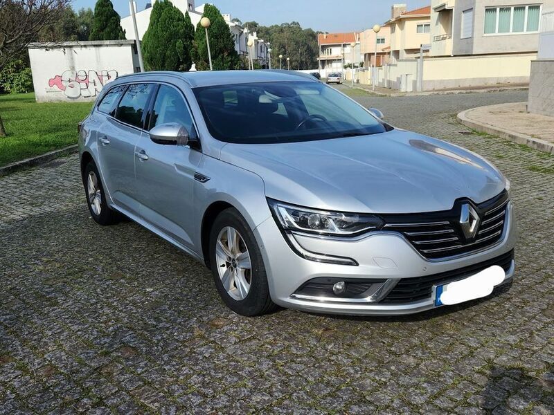 Usado 2017 Renault Talisman Zen Carrinha | € 10.500 (Preço justo) - Imagem 1/4