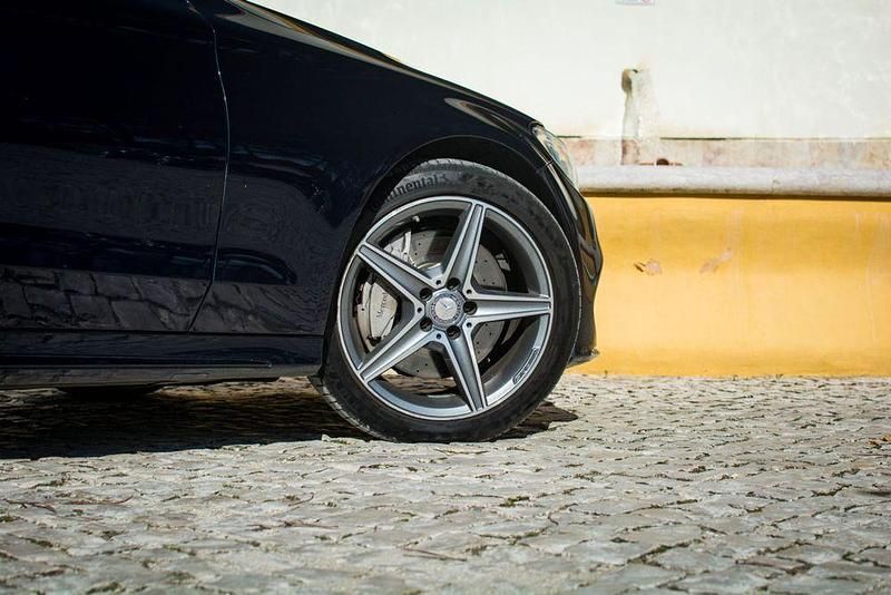 Usado Mercedes C300e AMG 231 HP (169 kW) 2017 Sedan