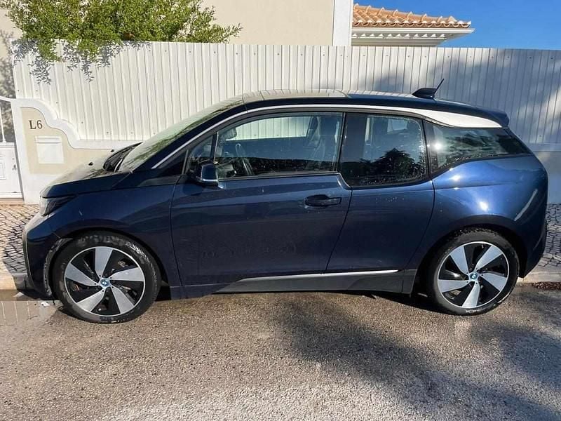 Usado BMW i3 125 kW (170 HP) 2018 Azul Citadino