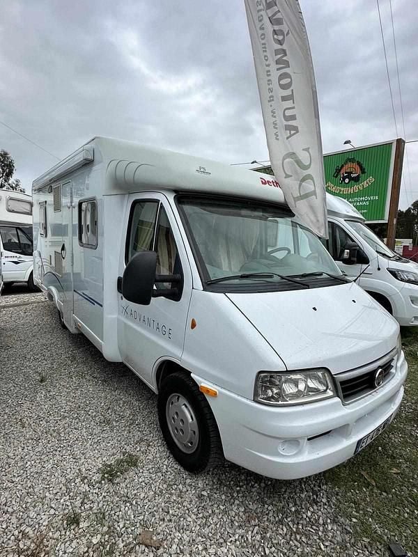 Branco Usado 2005 Fiat Ducato Van | € 28.900 (Preço elevado) - Imagem 1/4