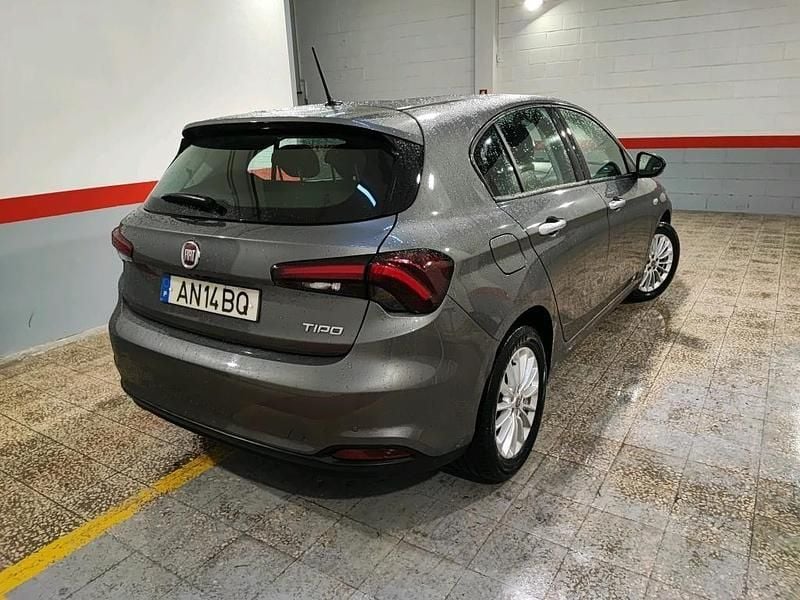 Usado Fiat Tipo Life 95 HP (69 kW) 2021 Cinza Sedan