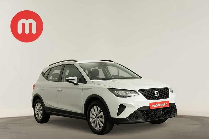 Branco Usado 2024 Seat Arona Style SUV | € 18.999 (Preço elevado) - Imagem 1/4